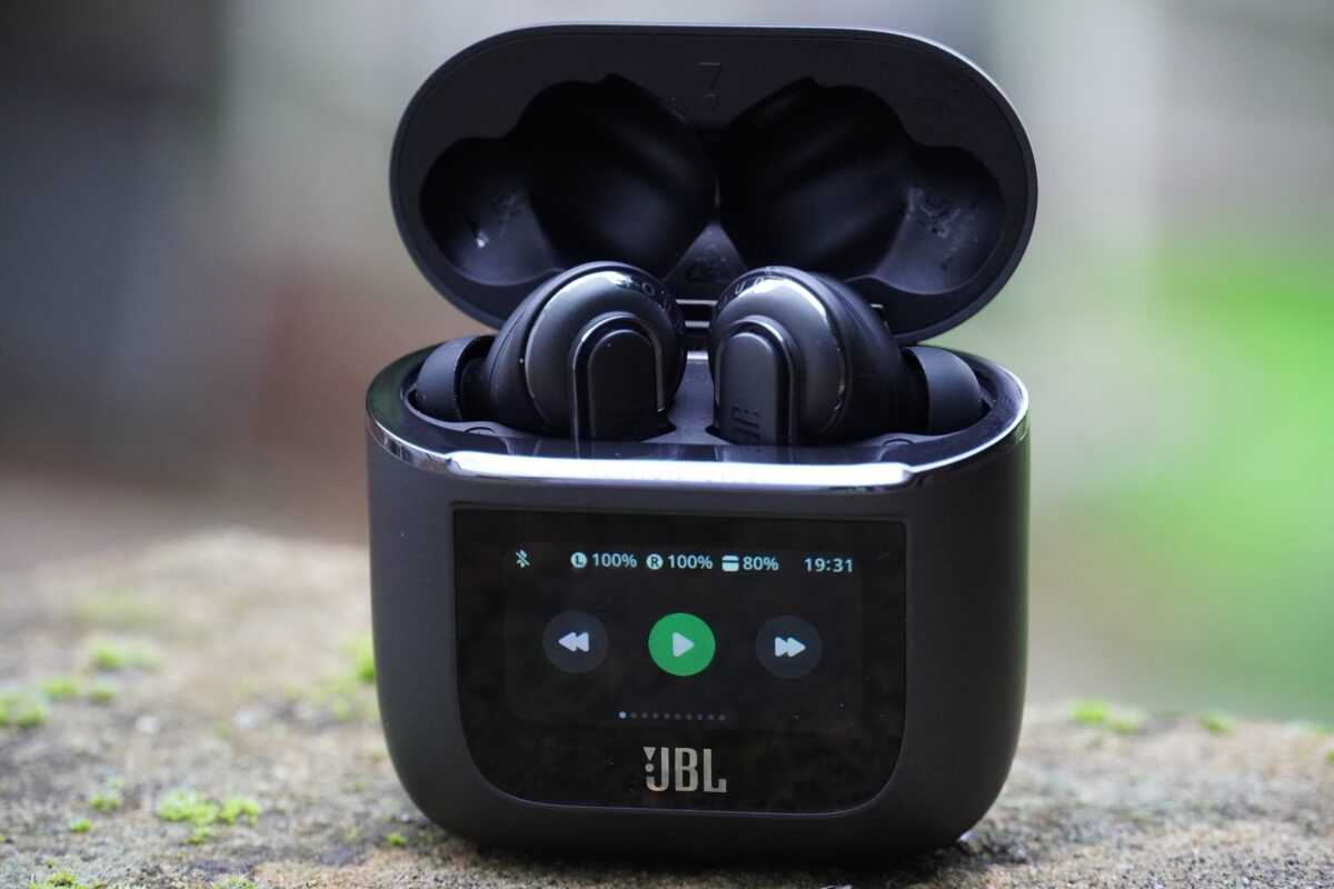 JBL Тур Про 2